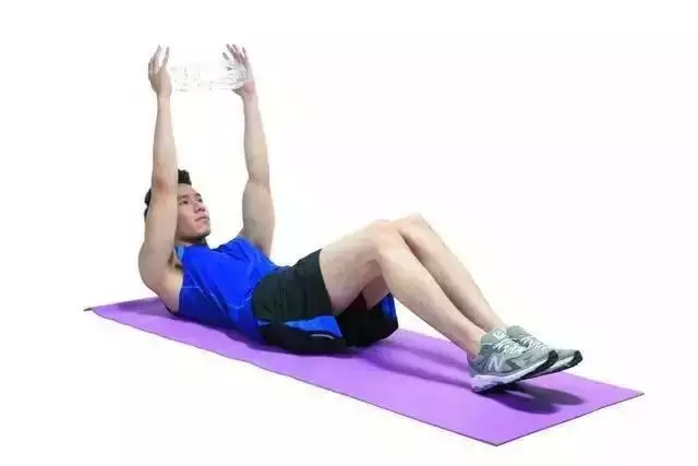 运动训练八个动作唤醒沉睡腹肌运动减肥