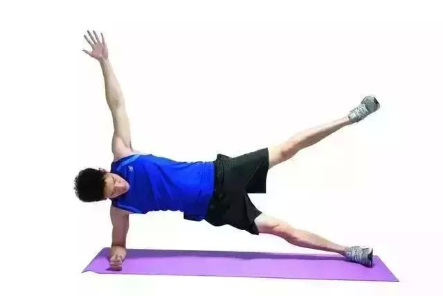 运动训练八个动作唤醒沉睡腹肌运动减肥